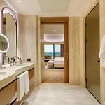 Hotel Regnum The Crown 5*