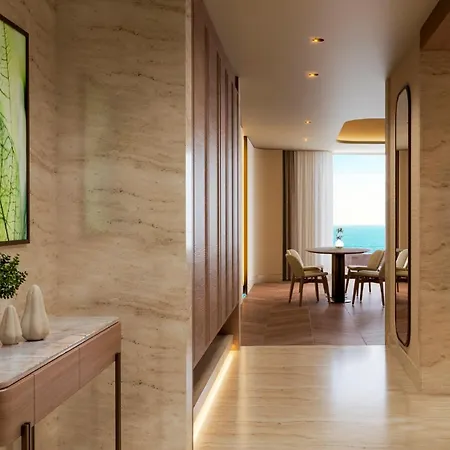 Hotel Regnum The Crown 5*