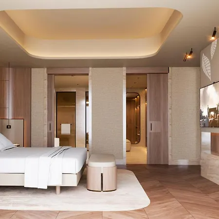 Regnum The Crown Hotel 5*