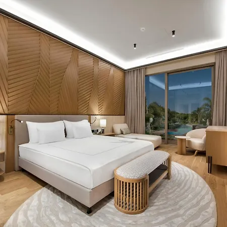 Hotel Regnum The Crown Belek