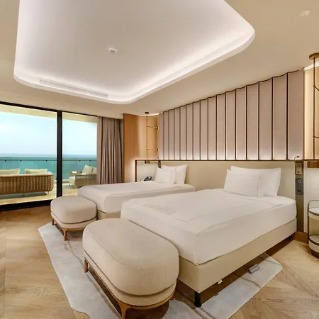 Regnum The Crown Hotel