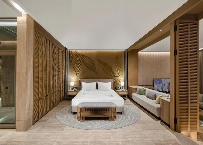 호텔 Regnum The Crown