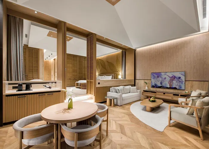 호텔 Regnum The Crown 5*