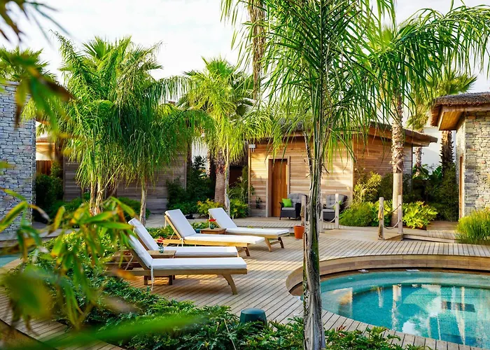 호텔 Regnum The Crown 베렉