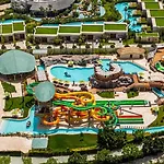 Regnum The Crown Hotel 5*