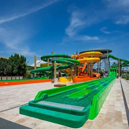 Hotel Regnum The Crown Belek