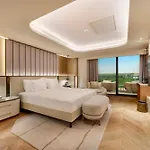 Hotel Regnum The Crown Belek